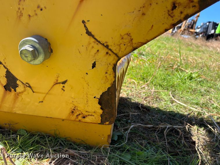 image for item EN5794 Vermeer suitcase weights and bracket