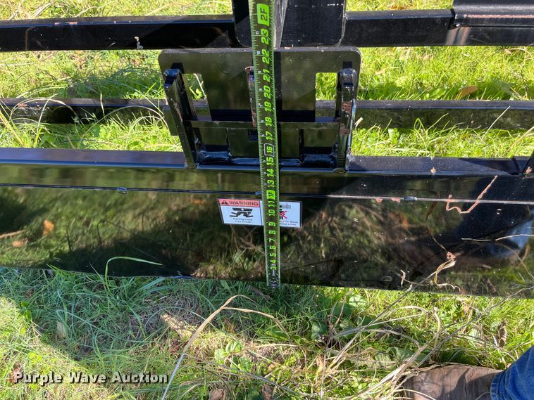 image for item EN5795 Vermeer rod rack