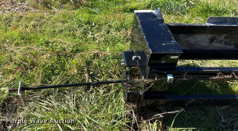 image for item EN5796 Vermeer rod rack