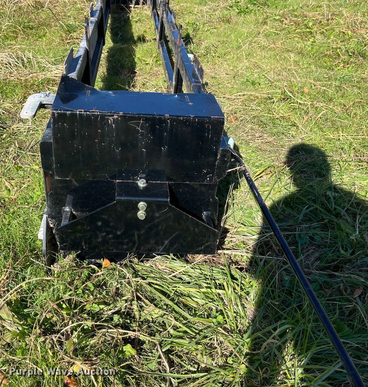 image for item EN5796 Vermeer rod rack