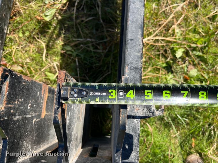 image for item EN5796 Vermeer rod rack