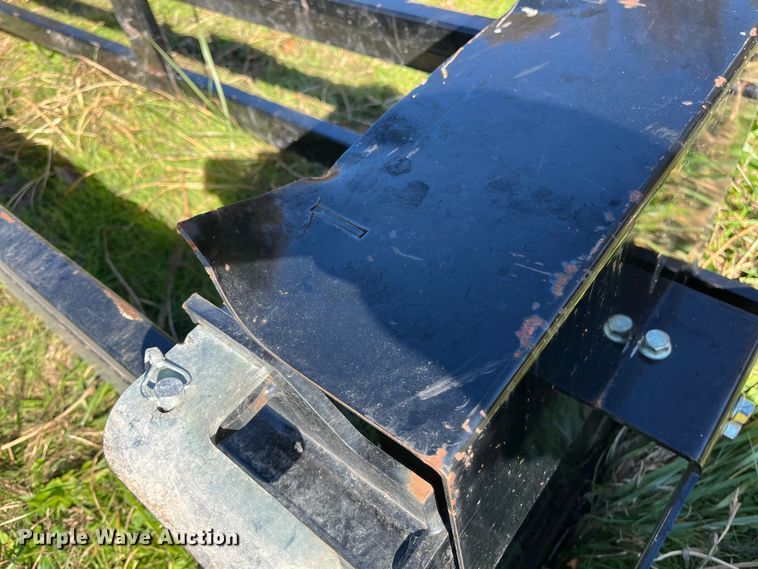 image for item EN5796 Vermeer rod rack