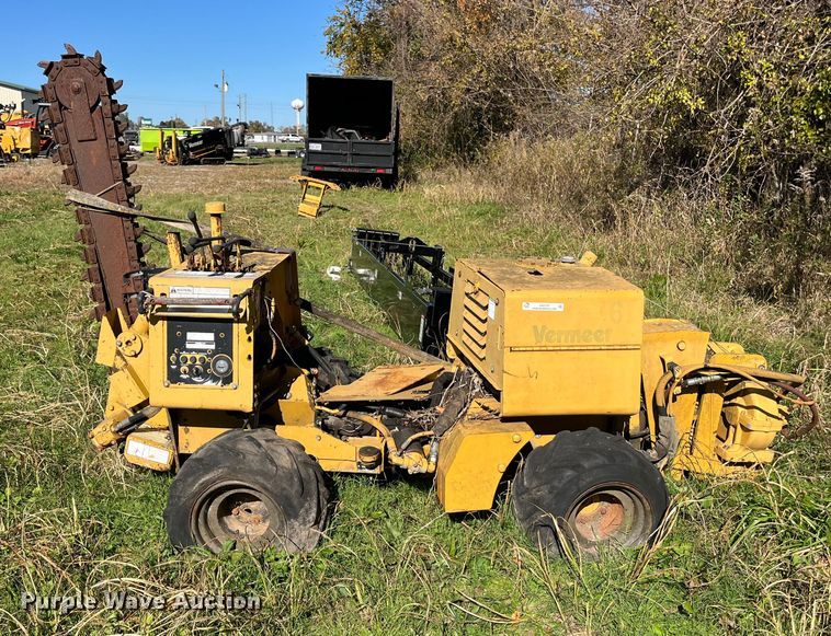 image for item EN5797 1993 Vermeer LM40 trencher