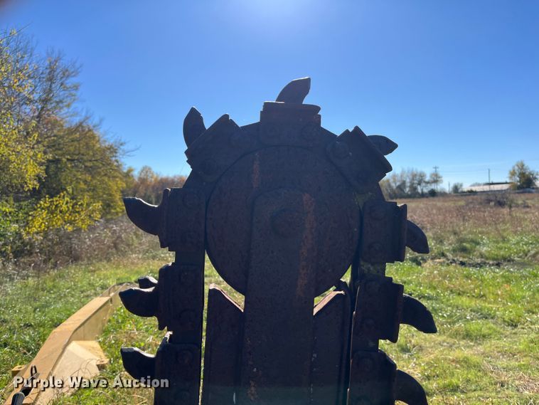 image for item EN5797 1993 Vermeer LM40 trencher