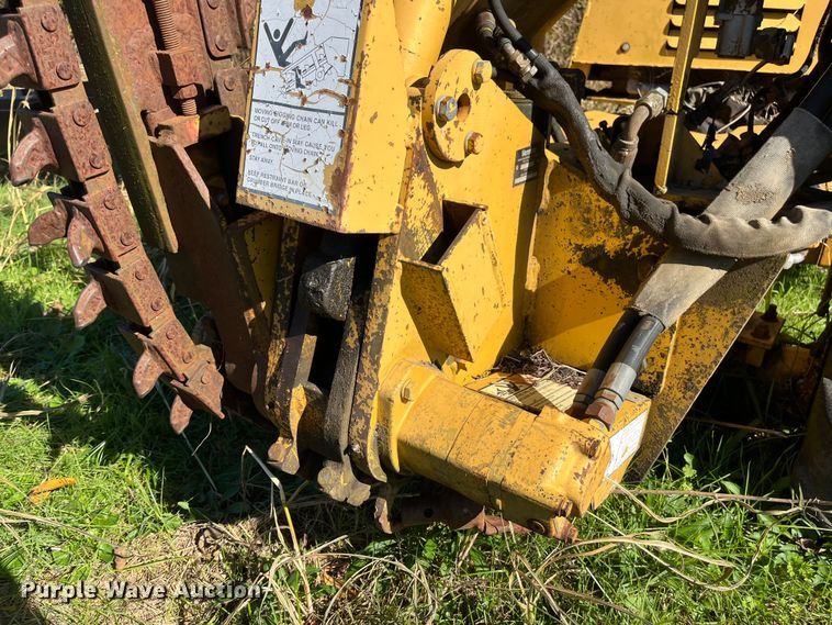 image for item EN5797 1993 Vermeer LM40 trencher