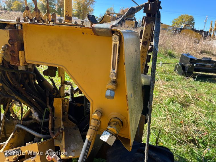 image for item EN5797 1993 Vermeer LM40 trencher