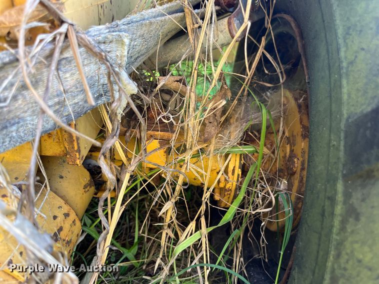 image for item EN5797 1993 Vermeer LM40 trencher