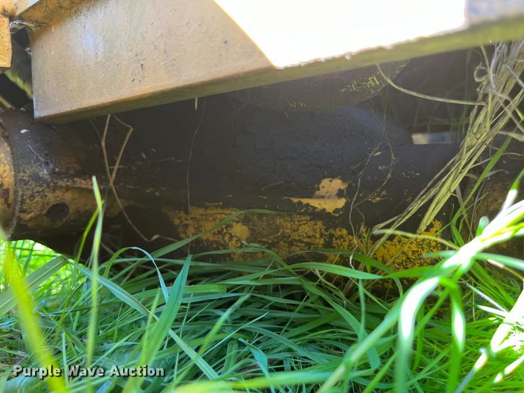 image for item EN5797 1993 Vermeer LM40 trencher