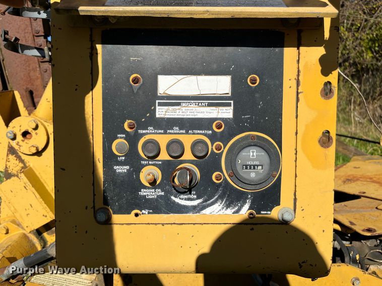 image for item EN5797 1993 Vermeer LM40 trencher