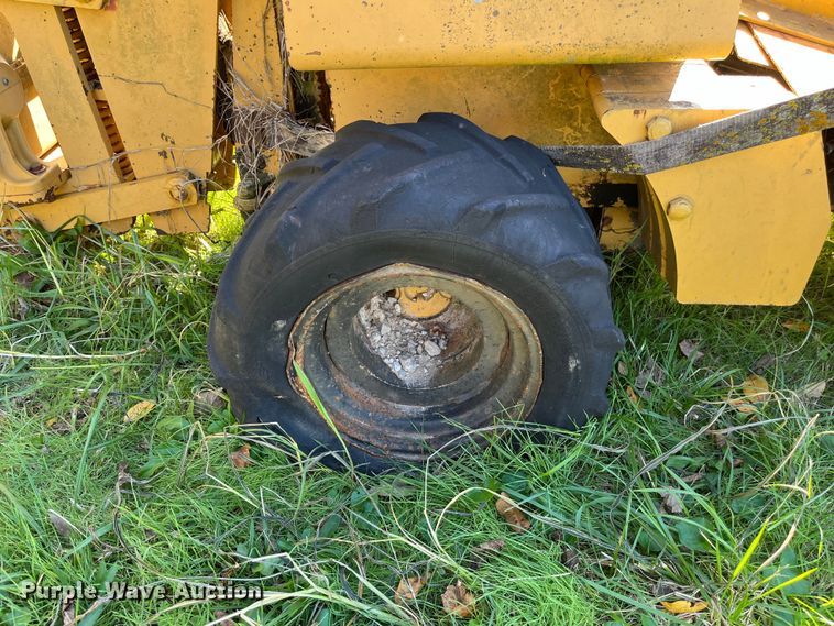 image for item EN5797 1993 Vermeer LM40 trencher