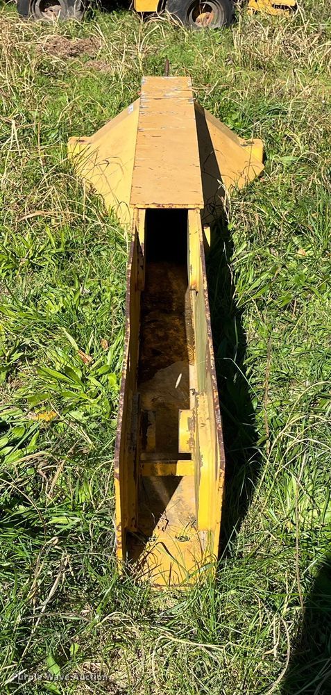 image for item EN5798 Vermeer track trencher bridge