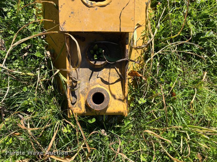 image for item EN5798 Vermeer track trencher bridge