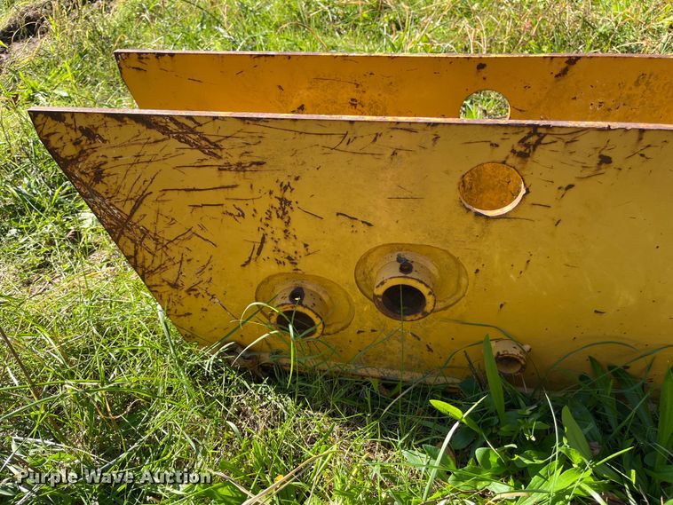 image for item EN5798 Vermeer track trencher bridge