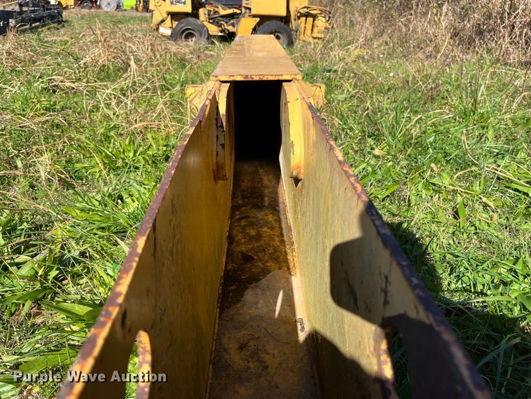 image for item EN5798 Vermeer track trencher bridge