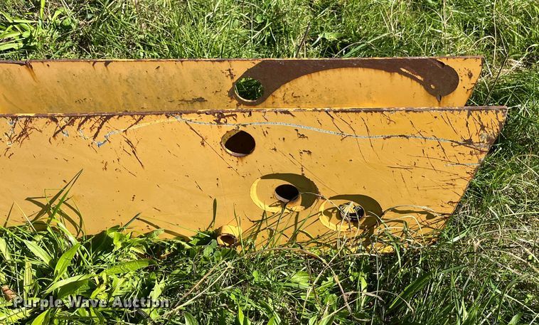 image for item EN5798 Vermeer track trencher bridge