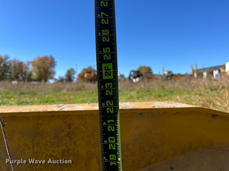 image for item EN5798 Vermeer track trencher bridge