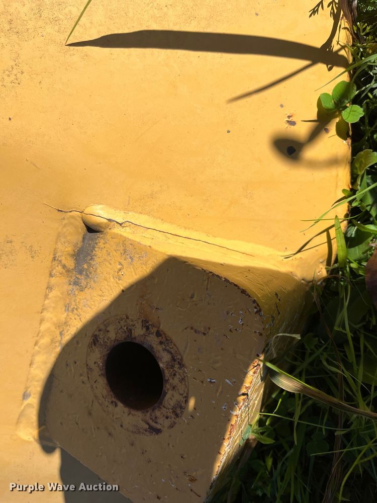 image for item EN5798 Vermeer track trencher bridge