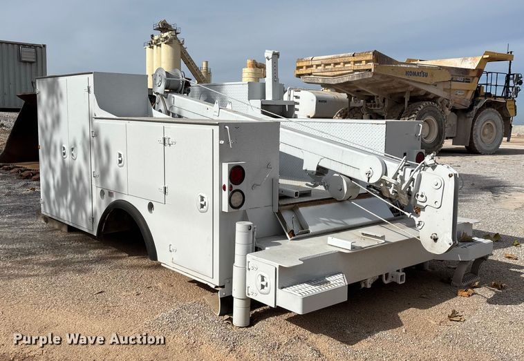 image for item EN5813 2012 IMT D0M1S3 J781688 service bed