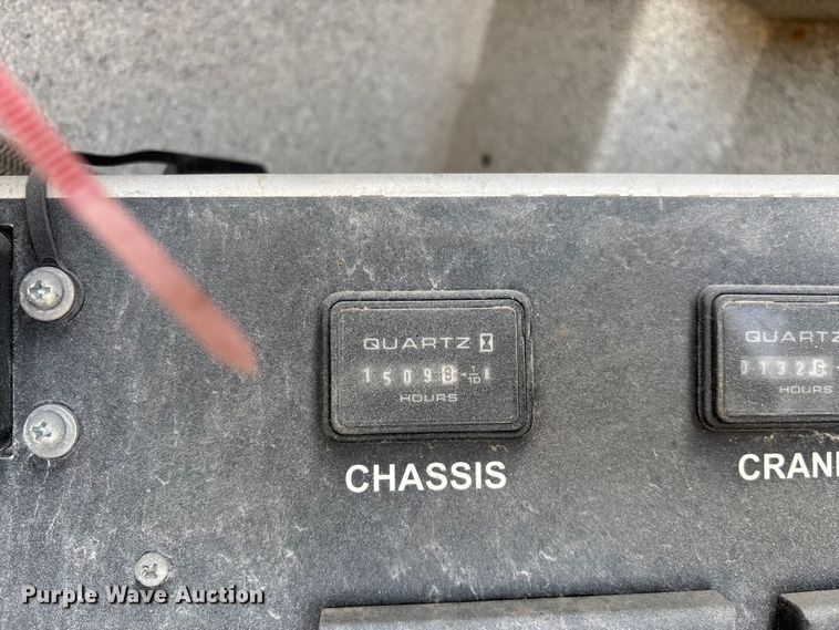 image for item EN5813 2012 IMT D0M1S3 J781688 service bed