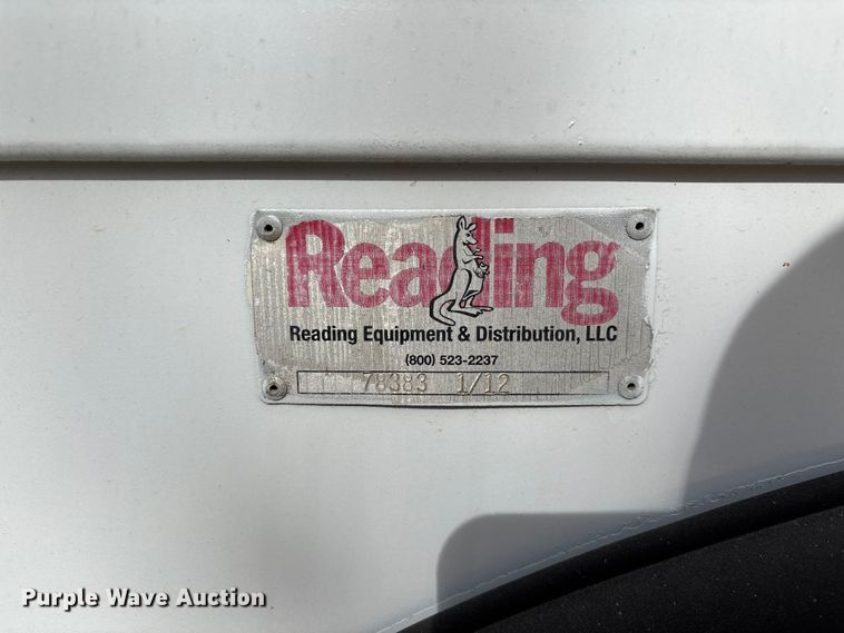 image for item EN5813 2012 IMT D0M1S3 J781688 service bed