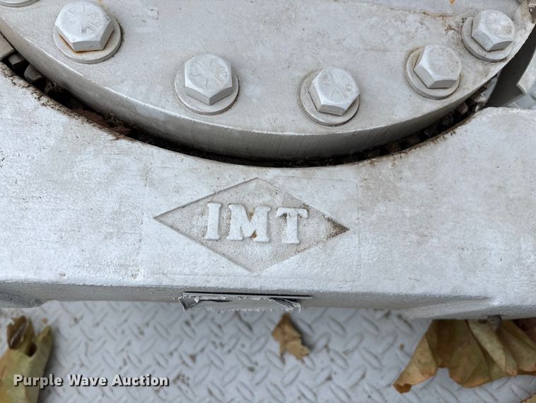 image for item EN5813 2012 IMT D0M1S3 J781688 service bed