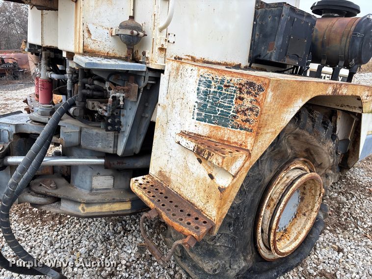 image for item EN5824 2001 Terex DC-TA30-02 articulated haul truck