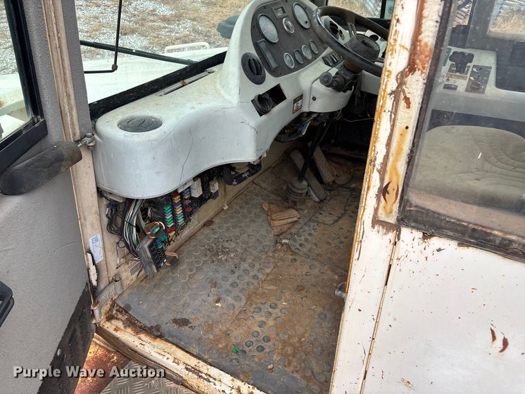 image for item EN5824 2001 Terex DC-TA30-02 articulated haul truck