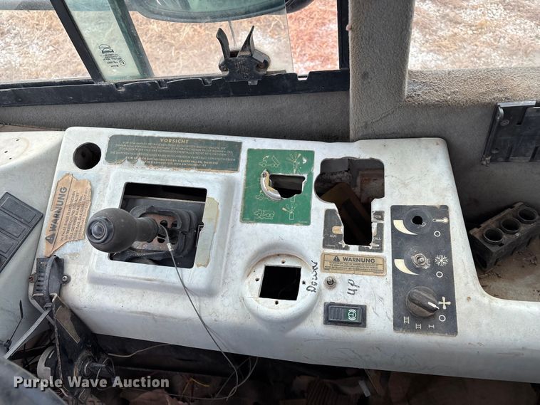 image for item EN5824 2001 Terex DC-TA30-02 articulated haul truck