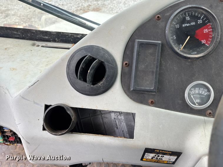 image for item EN5824 2001 Terex DC-TA30-02 articulated haul truck