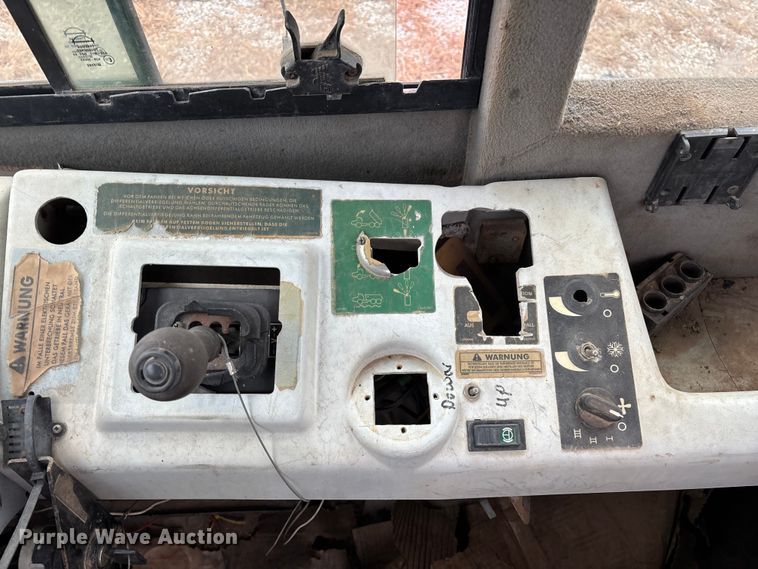 image for item EN5824 2001 Terex DC-TA30-02 articulated haul truck