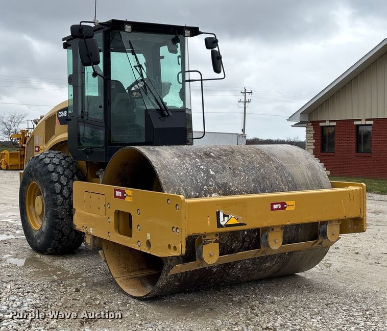 COMPACTADOR 2016 CATERPILLAR CS54B