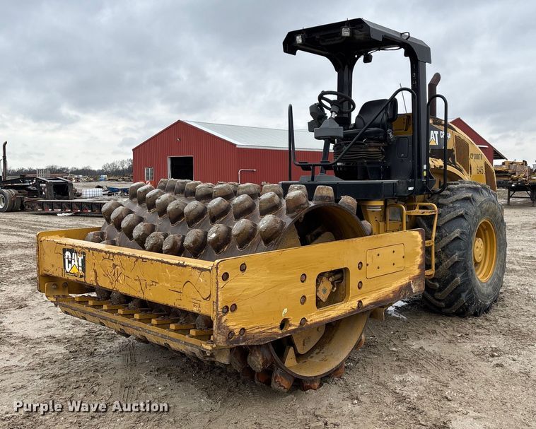 COMPACTADOR 2015 CATERPILLAR CP54B