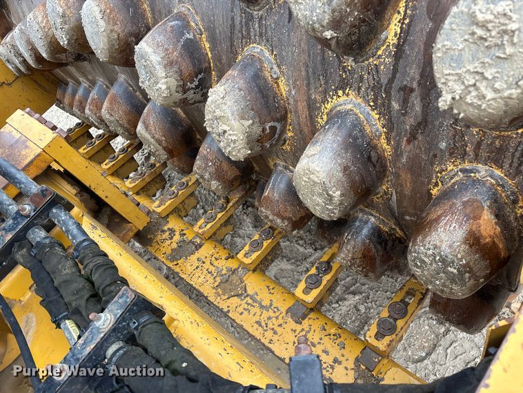 image for item EN5844 2015 Caterpillar CP54B single drum roller