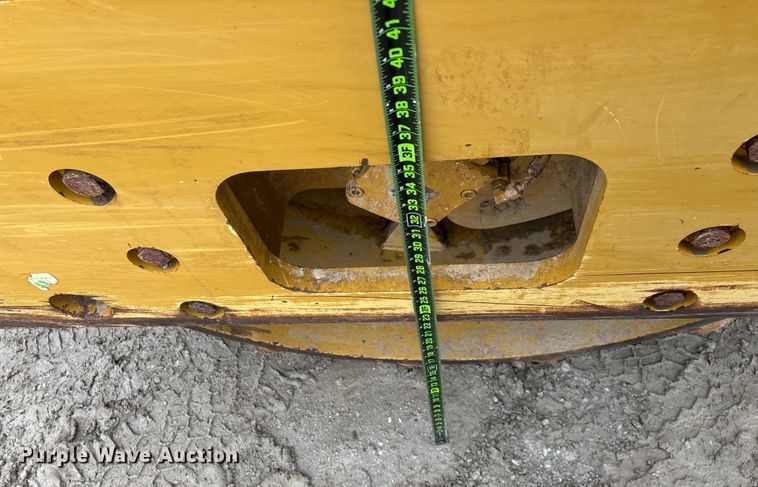 image for item EN5844 2015 Caterpillar CP54B single drum roller