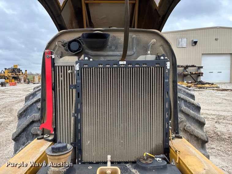 image for item EN5844 2015 Caterpillar CP54B single drum roller