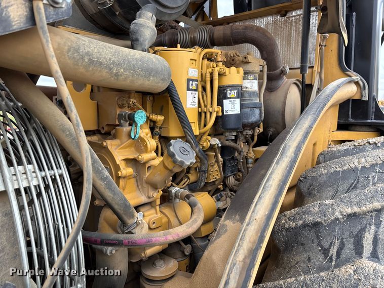 image for item EN5844 2015 Caterpillar CP54B single drum roller