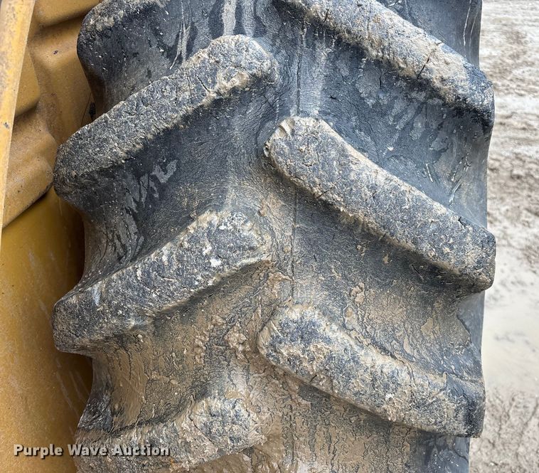 image for item EN5844 2015 Caterpillar CP54B single drum roller