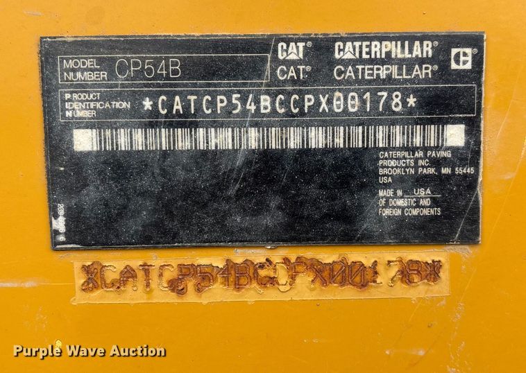 image for item EN5844 2015 Caterpillar CP54B single drum roller