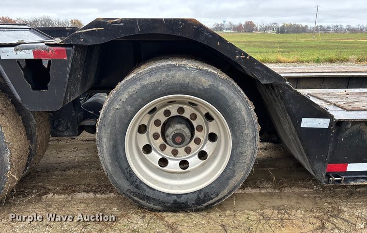 image for item EN5849 2021 Load King 503/554 SSSF lowboy equipment trailer