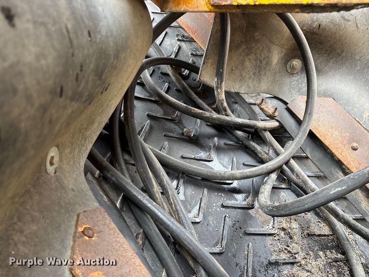 image for item EN5851 Gomaco 9000 trimmer