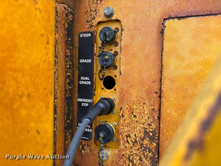 image for item EN5851 Gomaco 9000 trimmer