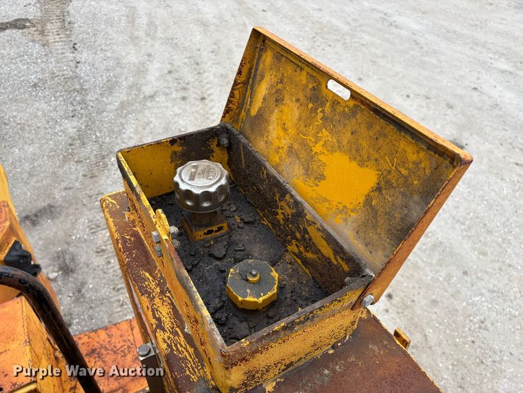 image for item EN5851 Gomaco 9000 trimmer