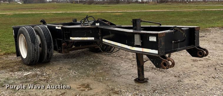 image for item EN5852 2008 Load King FL 201 SF booster axle 