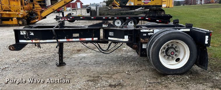 image for item EN5852 2008 Load King FL 201 SF booster axle 