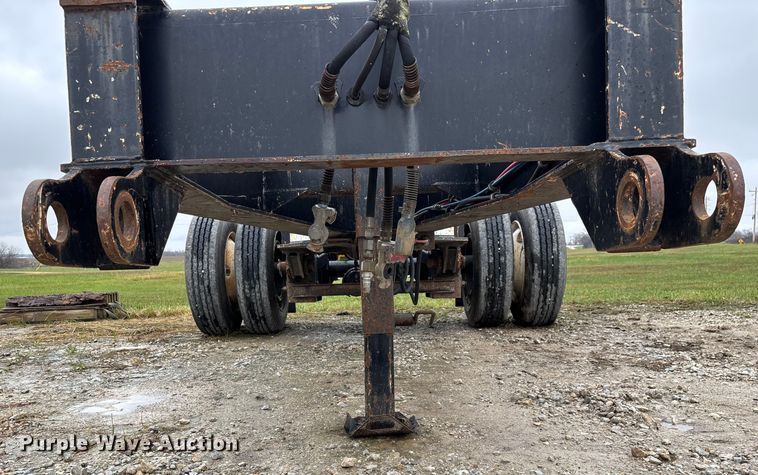 image for item EN5852 2008 Load King FL 201 SF booster axle 