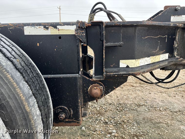 image for item EN5852 2008 Load King FL 201 SF booster axle 