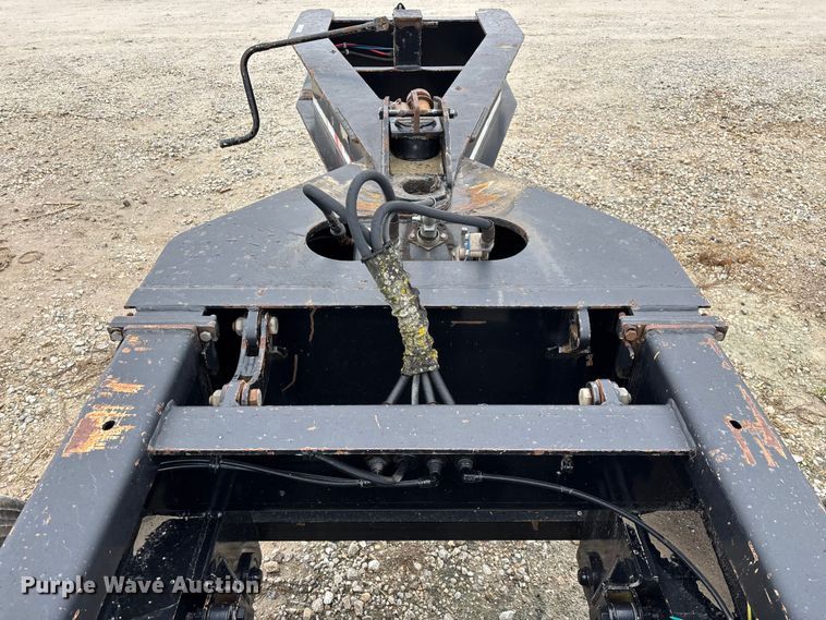 image for item EN5852 2008 Load King FL 201 SF booster axle 