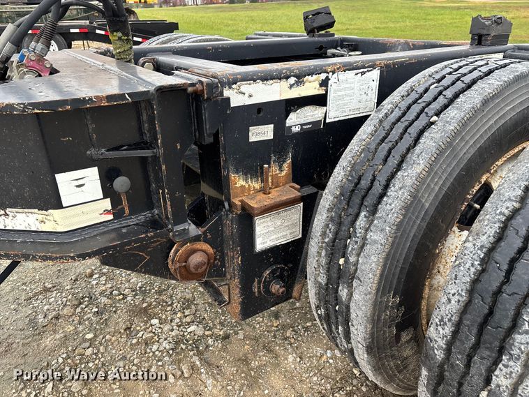 image for item EN5852 2008 Load King FL 201 SF booster axle 