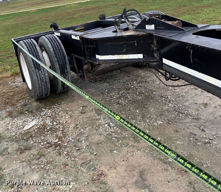 image for item EN5852 2008 Load King FL 201 SF booster axle 