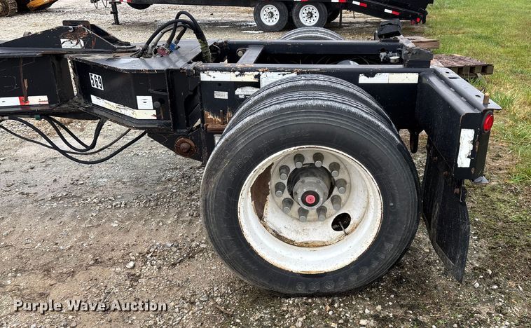 image for item EN5852 2008 Load King FL 201 SF booster axle 